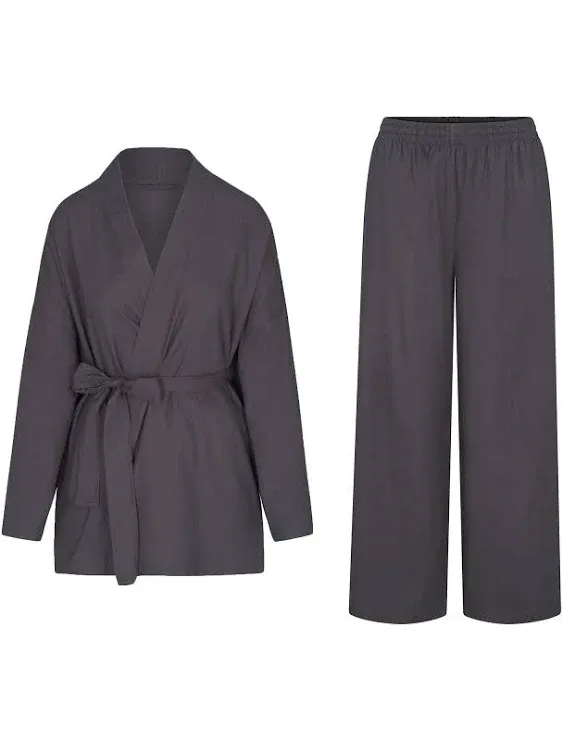 Exquisite Form Skims Drapey Pajama Set | Black | L